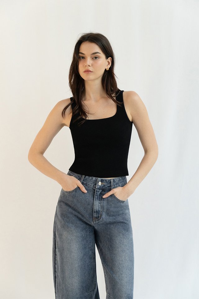 CHARLIZE RIBBED KNIT TANK TOP (PADDED) BLACK