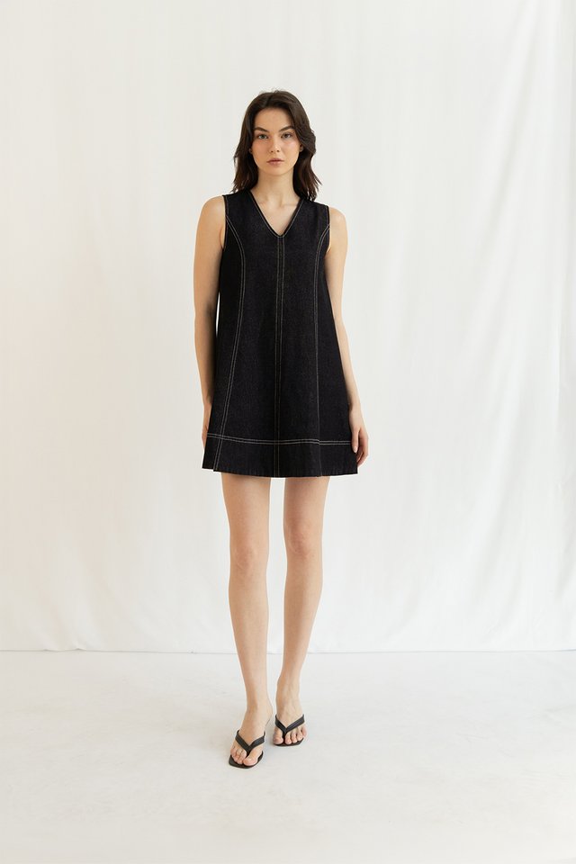 KARINA DENIM FLARE DRESS BLACK