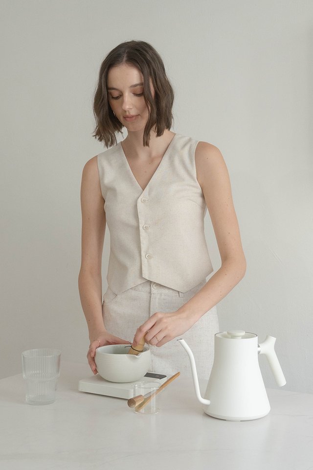 AIKO LINEN VEST TOP SAND