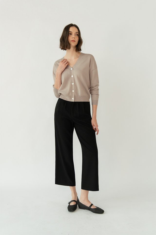 ROSSI BUTTON FRONT KNIT CARDIGAN TOP TAUPE