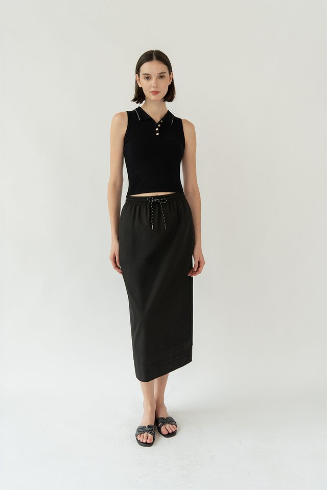 TAYLOR SLEEVELESS KNIT POLO TOP BLACK