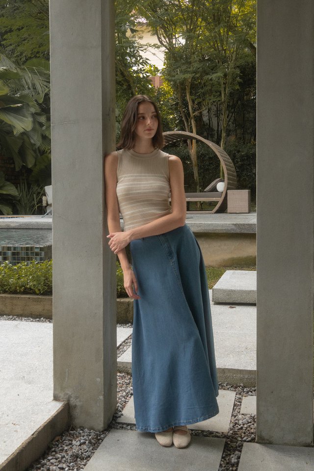 A-LINE DENIM SKIRT MIDWASH