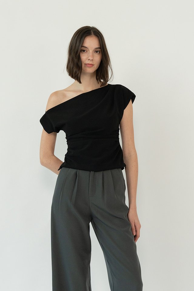 ASYMMETRIC DRAPED TOP BLACK