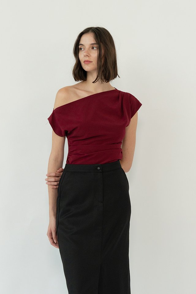 ASYMMETRIC DRAPED TOP BURGUNDY