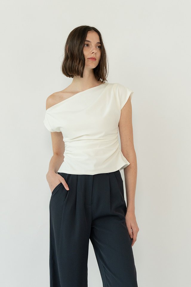 ASYMMETRIC DRAPED TOP WHITE