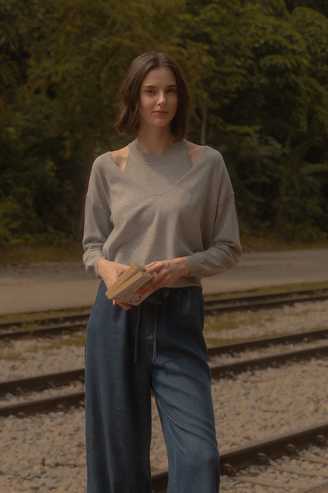 FINE KNIT V-NECK SWEATER GREY MARL