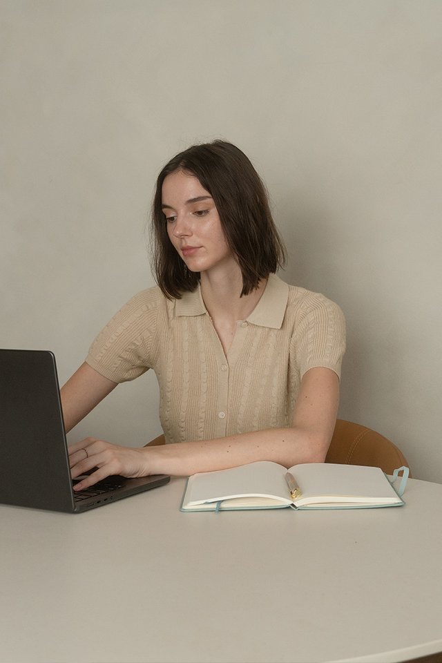 KNIT POLO SHIRT ALMOND