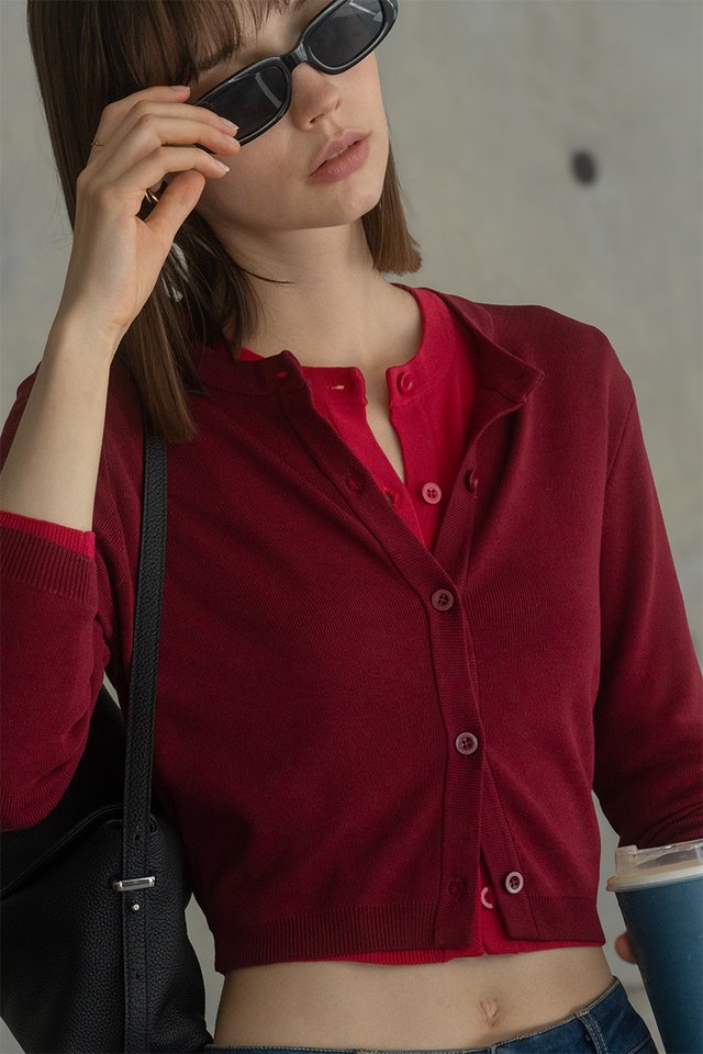 ROUND NECK BUTTON CARDIGAN BURGUNDY