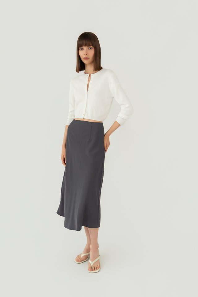 ROUND NECK BUTTON CARDIGAN WHITE
