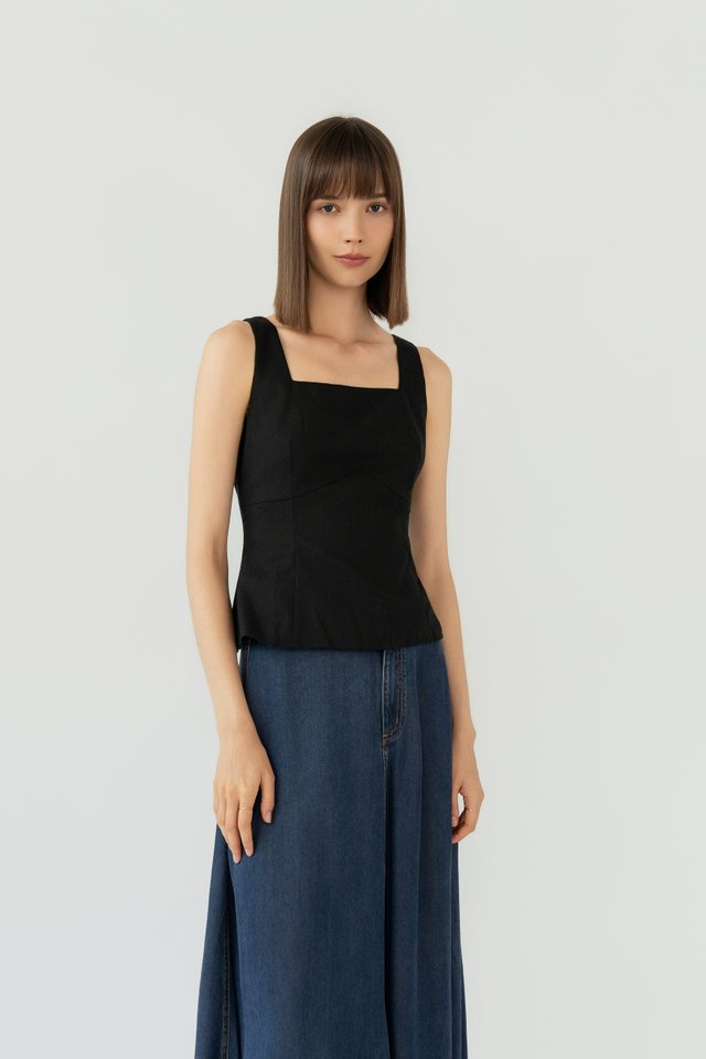 SQUARE NECK VEST BLACK