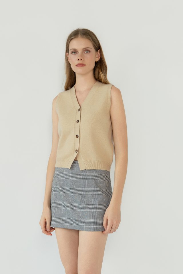 BUTTONFRONT KNIT VEST OAT
