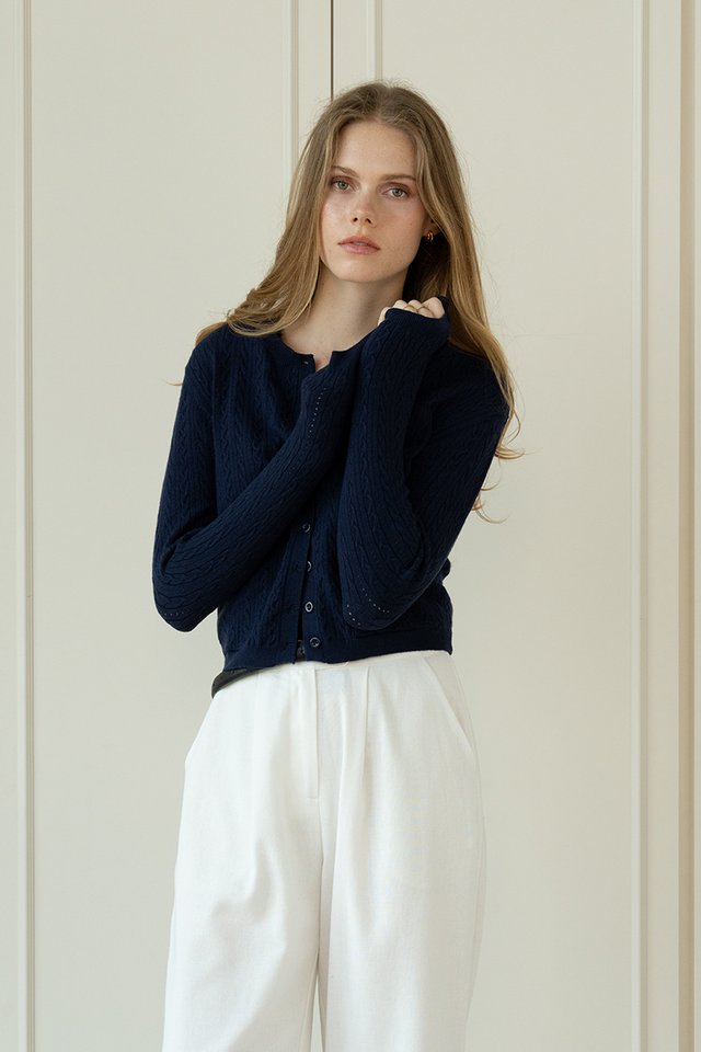 CABLE-KNIT CARDIGAN MIDNIGHT