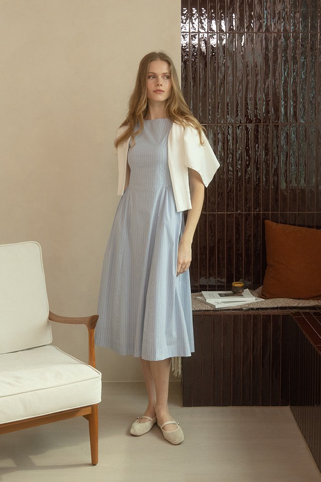 STRIPED SIDE FLARE DRESS BLUE