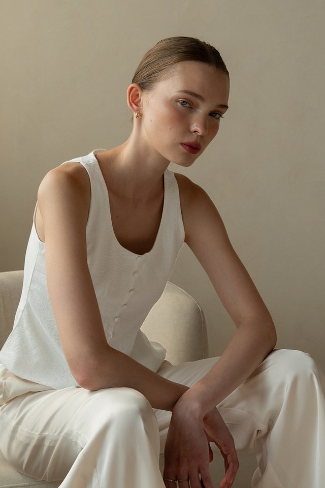 BUTTON TANK TOP WHITE