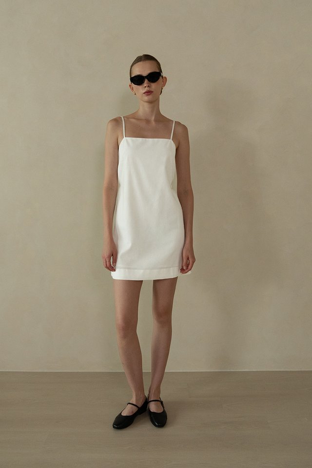 LINEN SHIFT DRESS WHITE