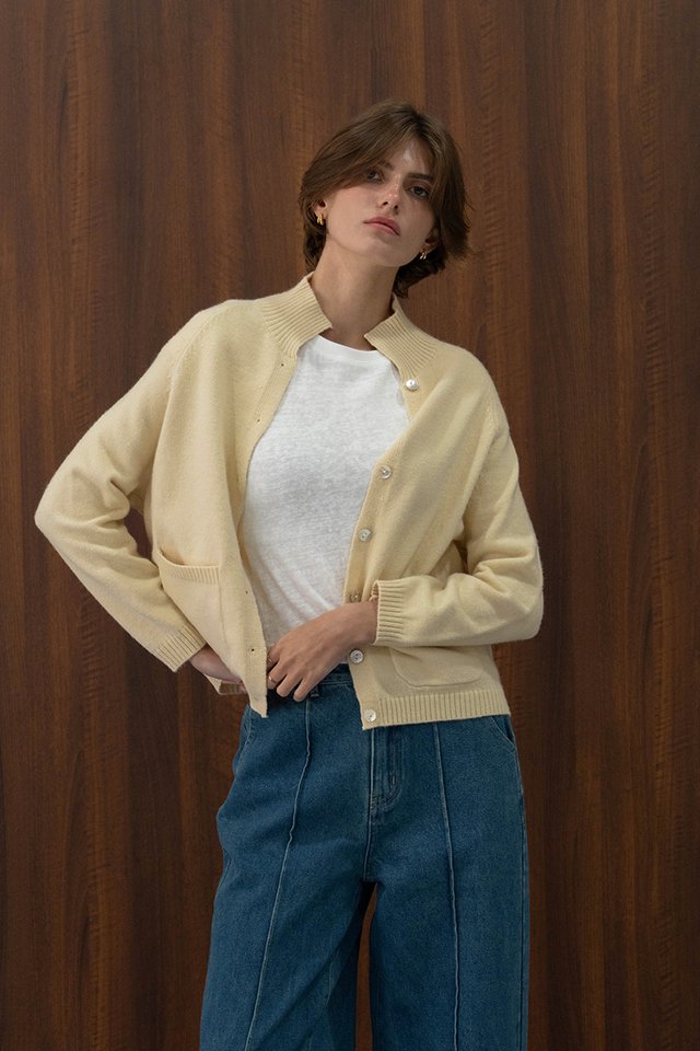 FUNNEL NECK CARDIGAN CREAM