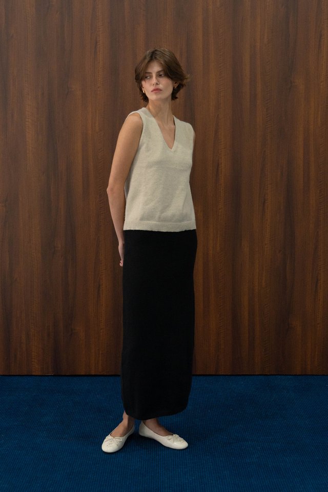 WOOL BLEND V-NECK VEST TOP GREIGE